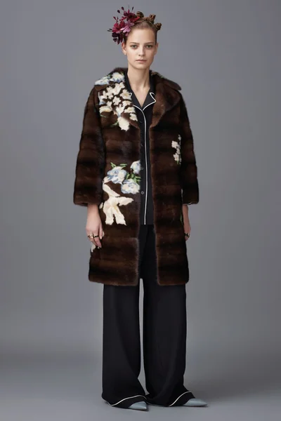 Look 50